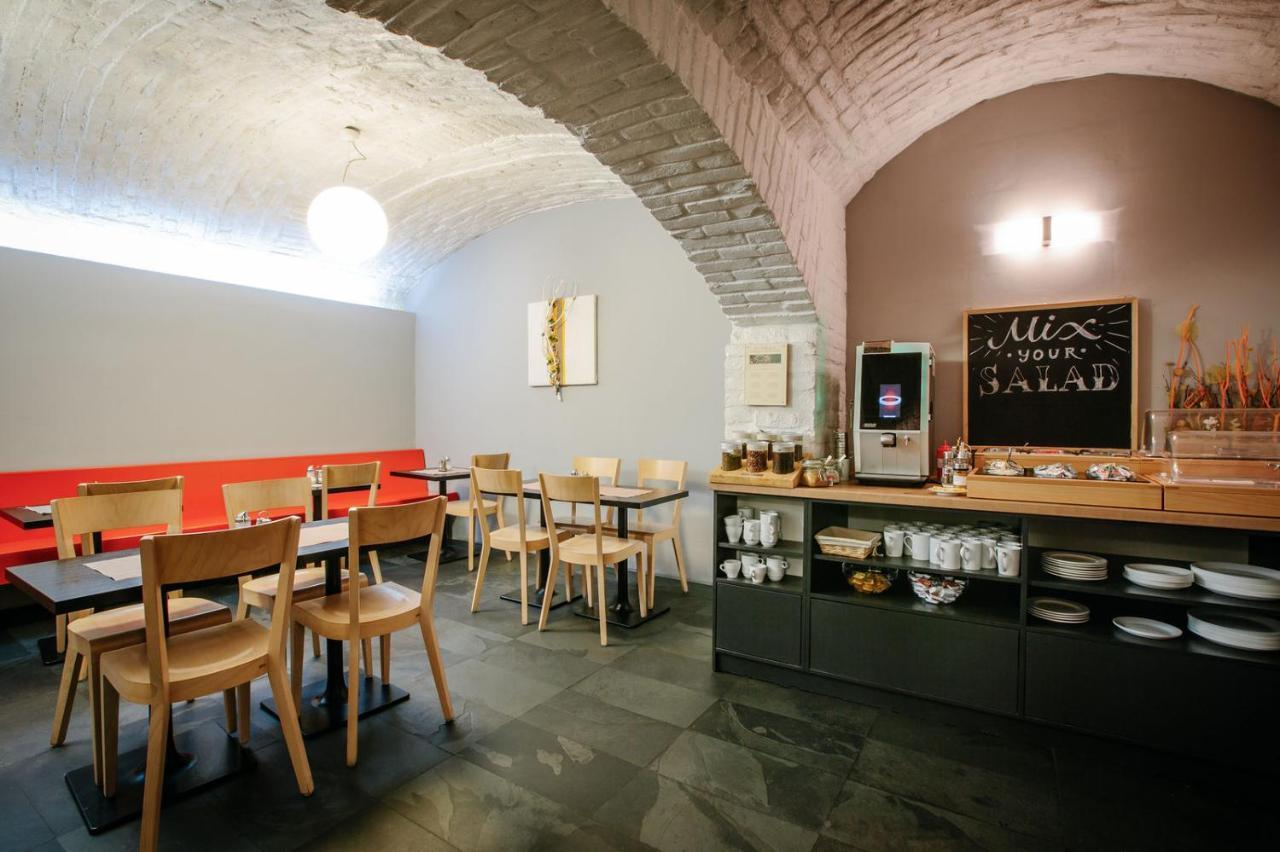 Noir 4* Praha